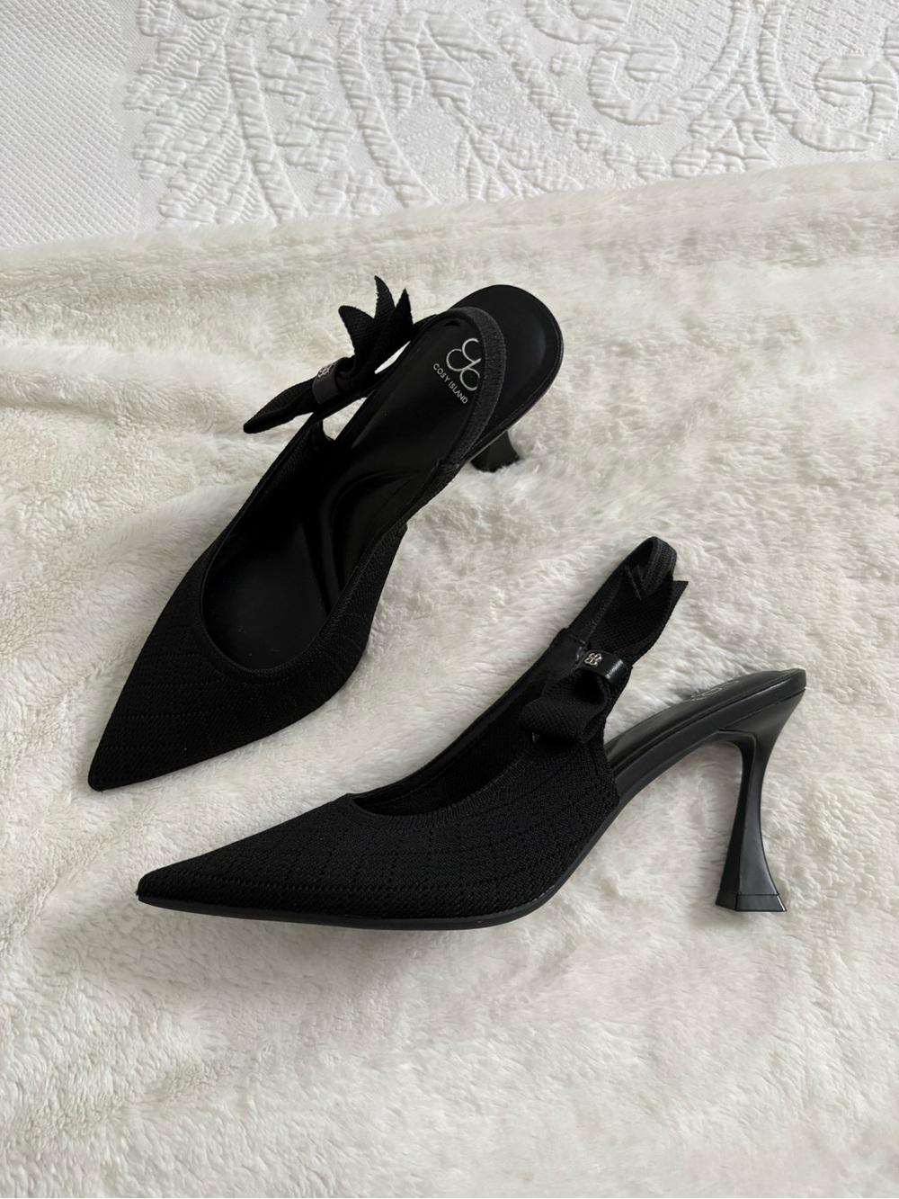 Cosy Island Everlush bow knot heels pointed toe black knit 8.5